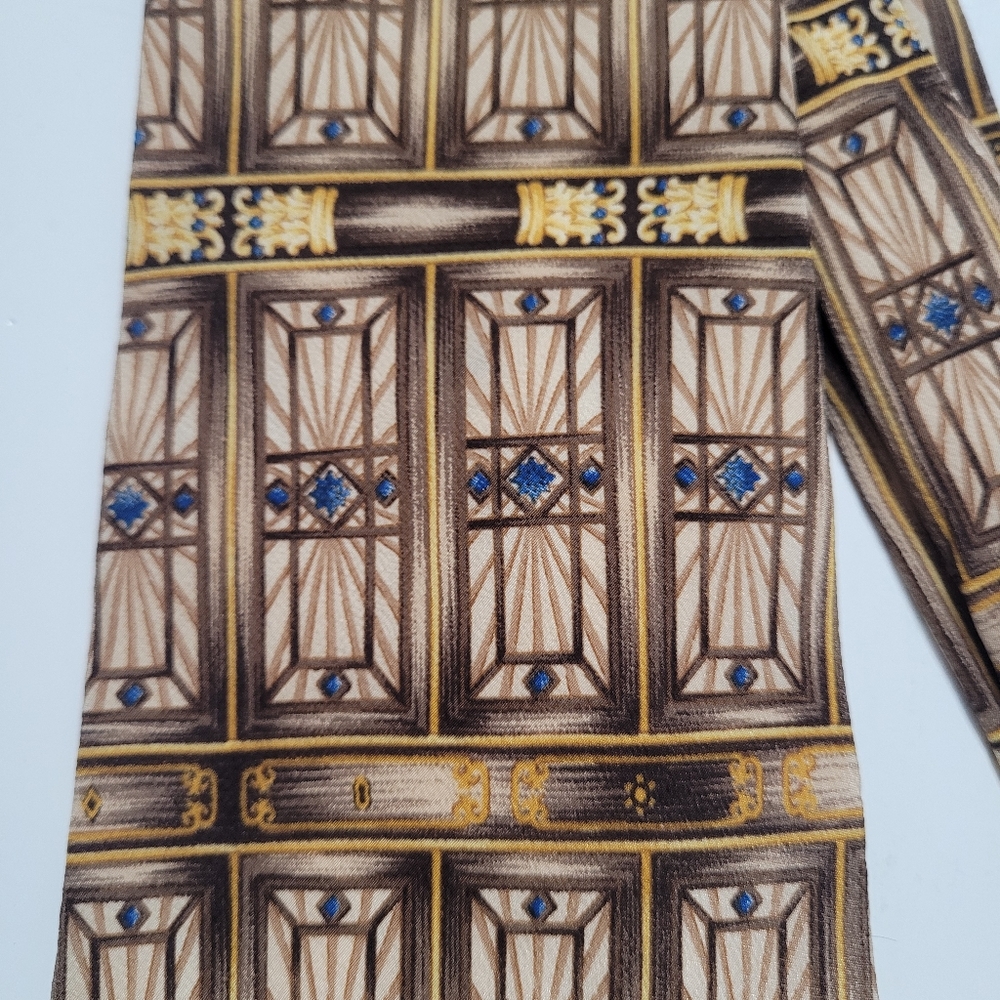 Metropolitan Museum of Art brown and blue silk necktie - Picture 2 of 6
